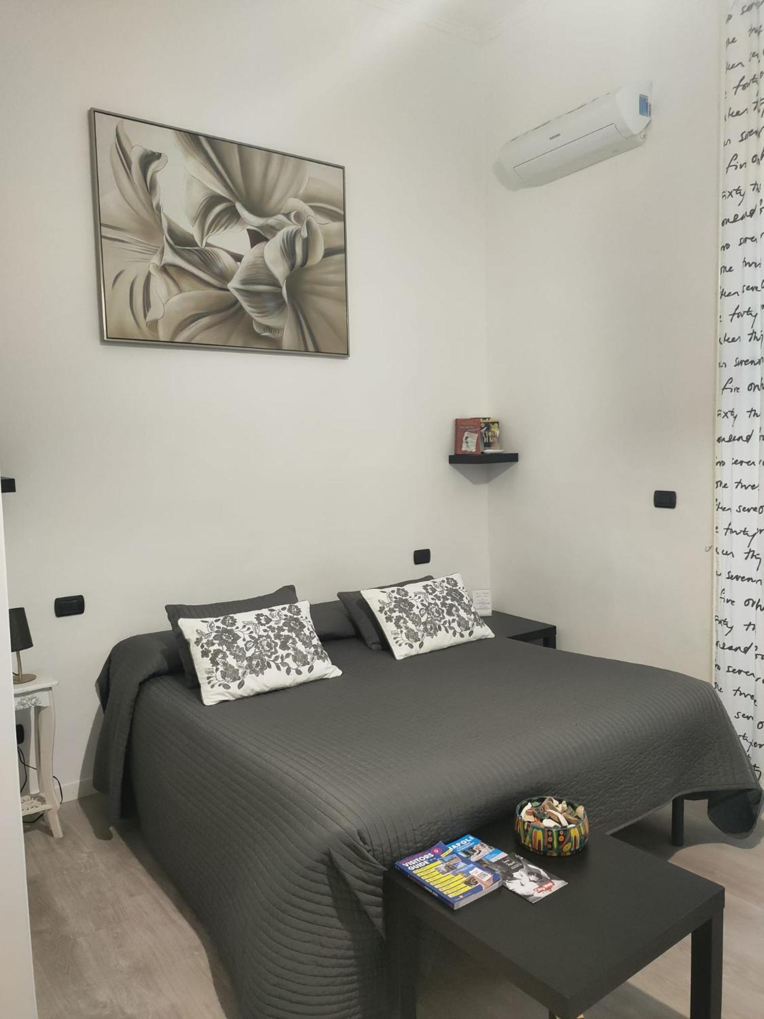 B&B Antica Napoli Bagian luar foto