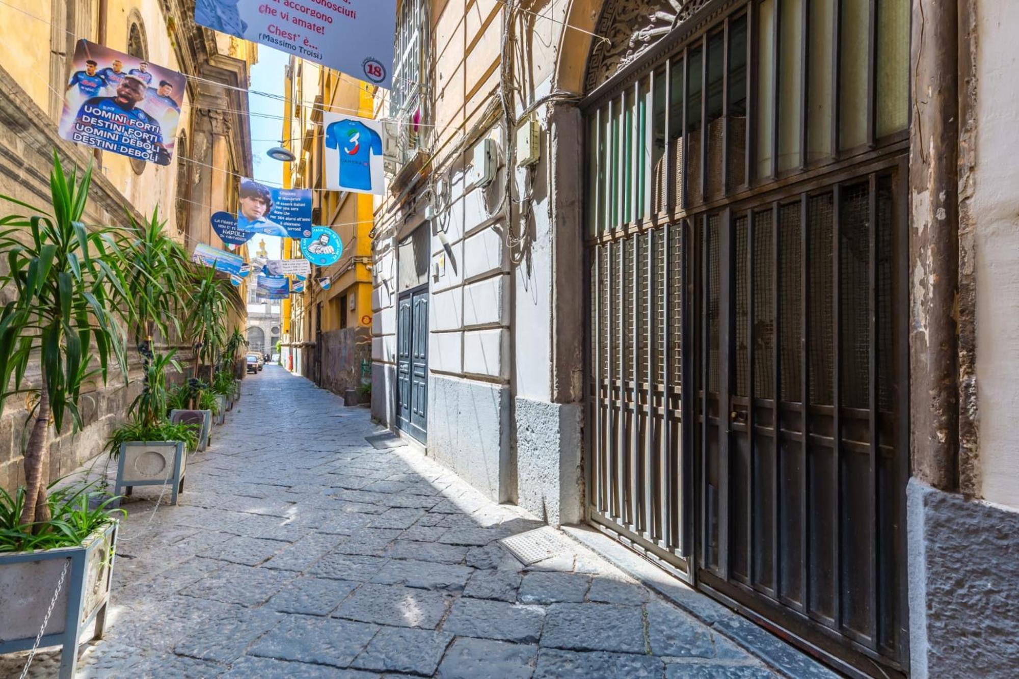 B&B Antica Napoli Bagian luar foto